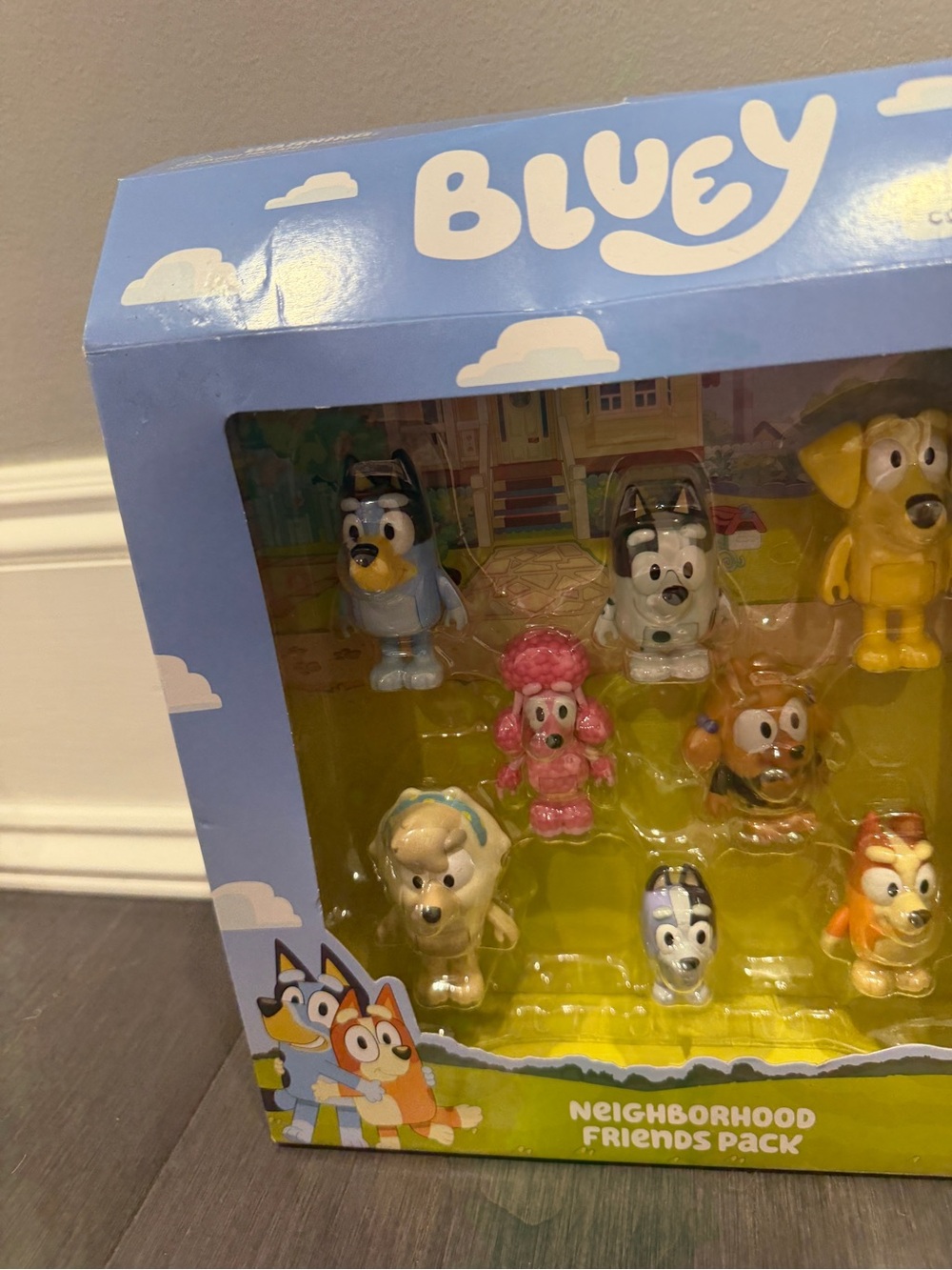 NWT Bluey Neighborhood Friends Pack - Action Pretend Character Figurine Set - Picture 3 of 7